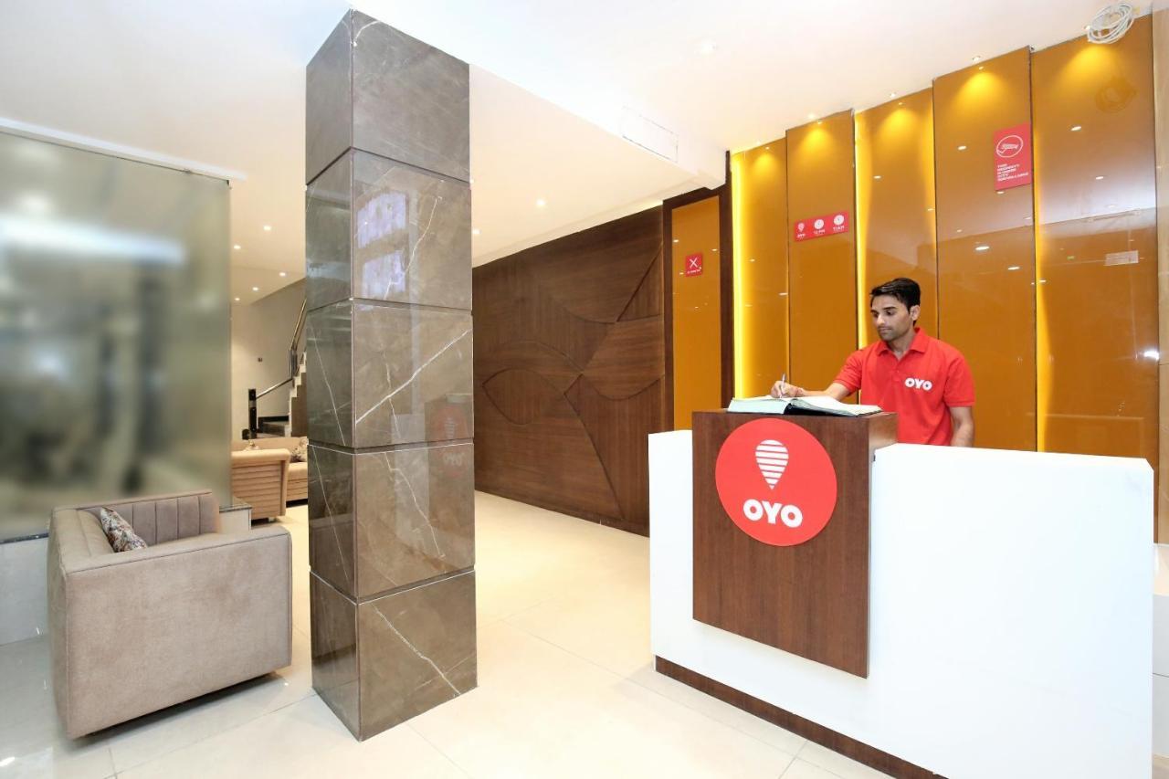 Oyo 11680 Hotel Grand Star Amritsar Exteriör bild